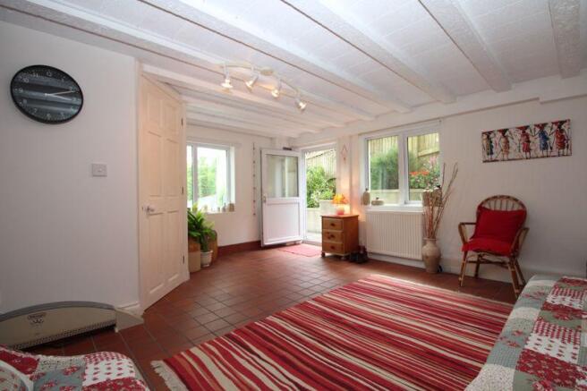 Basement room ...
