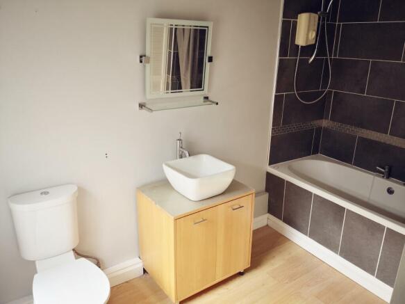 En-suite Bathroom