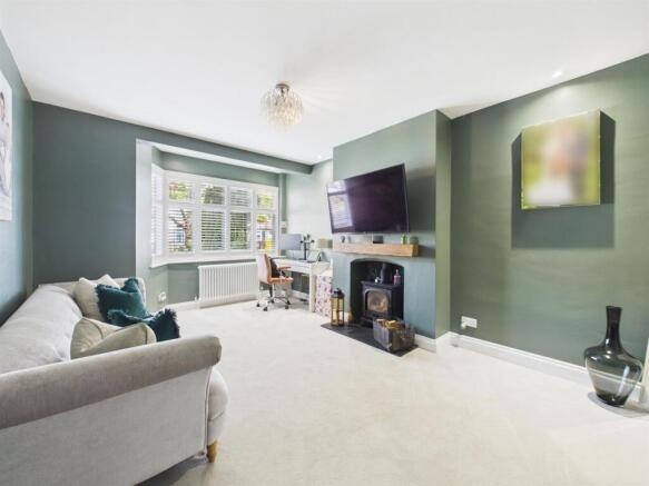 f310ab2908134b02a6cb165840157f52_100_CAM05080G0-PR