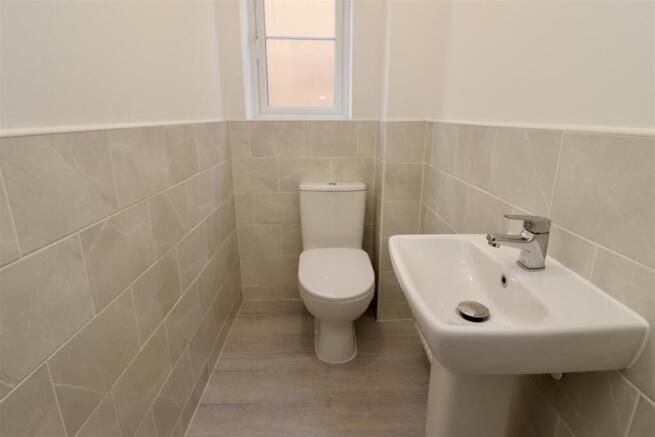 3 bed Semi-Detached for sale Image 7