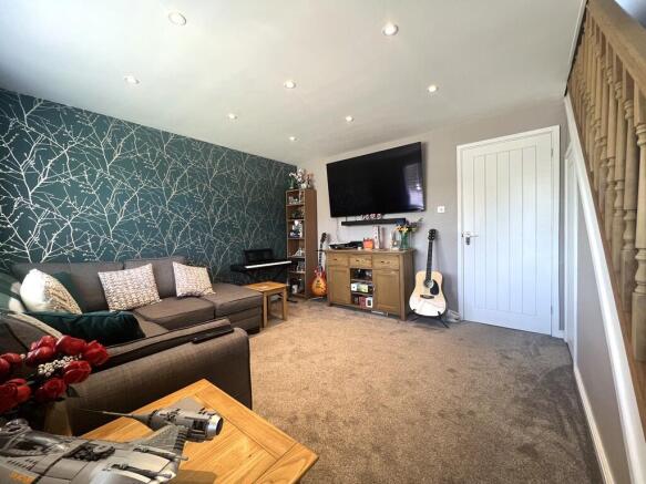 Bevills Close, Doddington, March, PE15 0TT photo 4