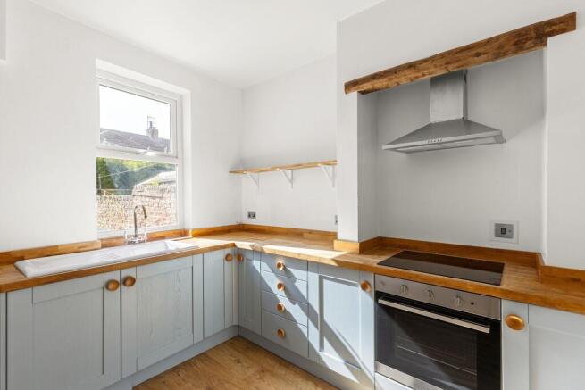 3 bed Terraced for sale Image 6