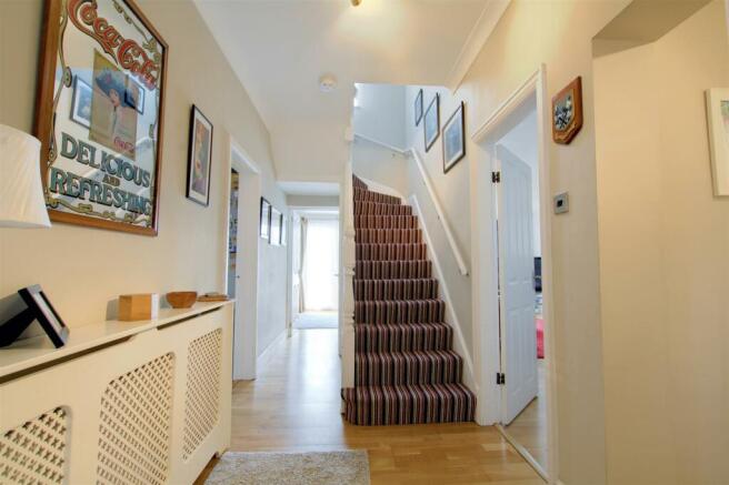 DSC_0544hall.jpg