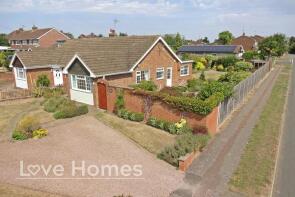 59, Elmwood Crescent, Bedford MK45 1LH