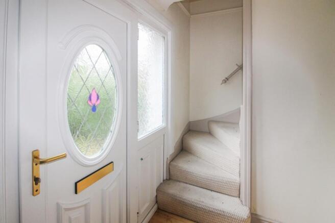 Entrance Vestib...