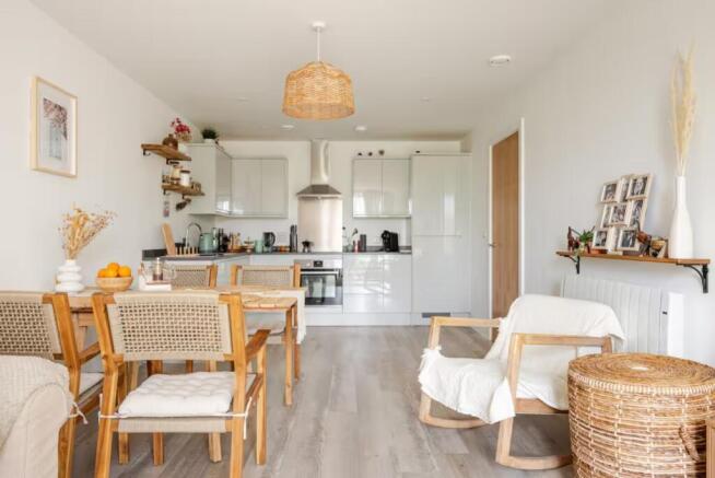 826f4d72-7e51-407a-a4eb-9d26660aa400