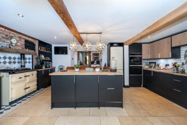 Kitchen/Breakfast