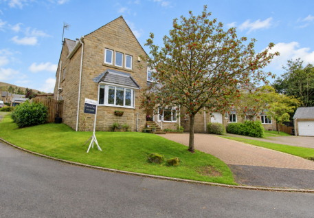 Rossendale View, Todmorden, OL14