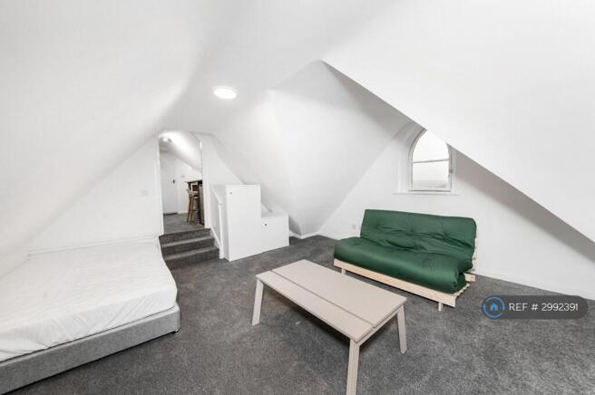 1 bed Flat to rent Image 7