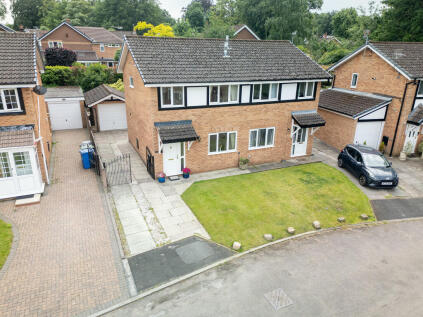 Tweed Close, Altrincham