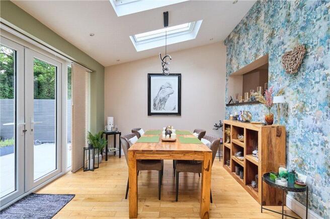 3 bed Detached for sale Image 8