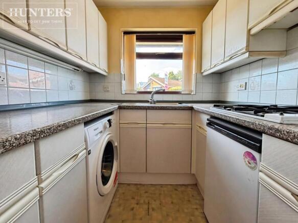 2 bed Semi-Detached Bungalow for sale Image 4