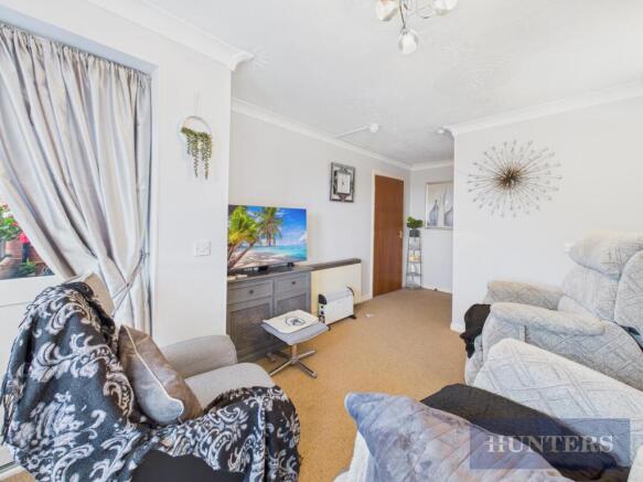 2 bed Apartment for sale Image 5