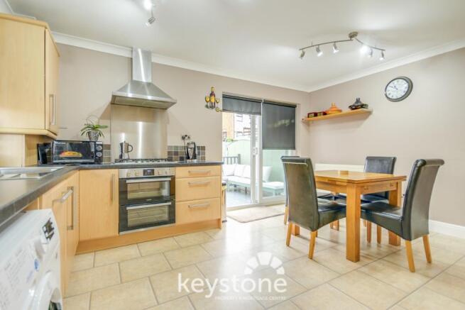 129 Uplands Avenue-4