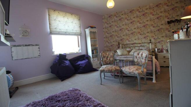 Bedroom 2 (Double)