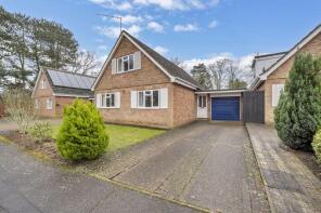 10, Paddock Close, Bury St Edmunds IP33 3JL