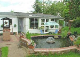 Barbecue area and dining room
