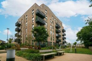 Flat 27, 1 Maple Lodge, Riverwell Close, Watford WD18 0GY