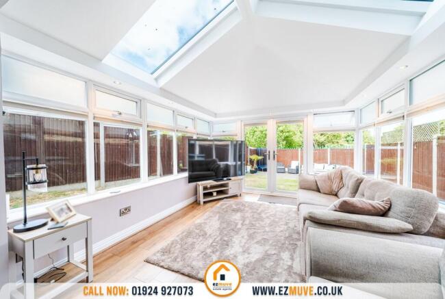 4 bed Detached for sale Image 10