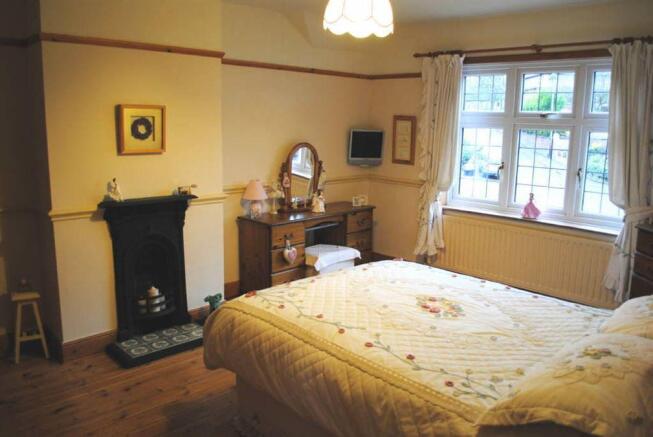 Photo 8