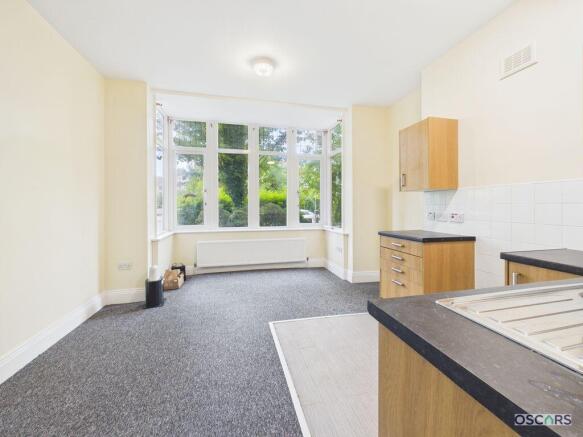 7 bed Flat for sale Image 11