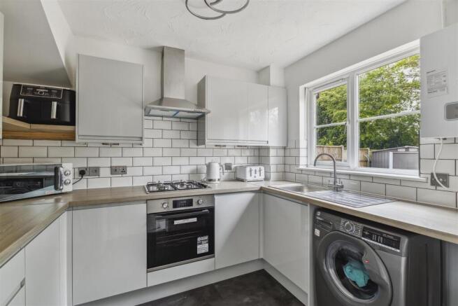Kitchen to Garden.jpg