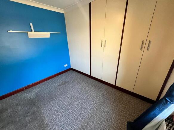 2 bed Terraced for sale Image 9