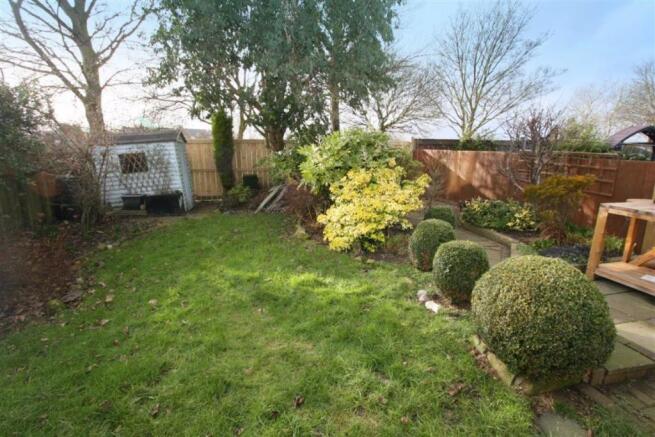 ADDITIONAL GARDEN PHOTO