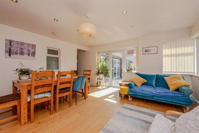 Dining/Family Room