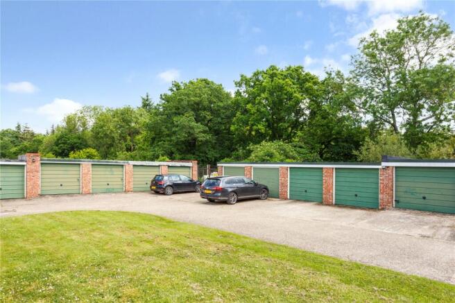 Garage Area