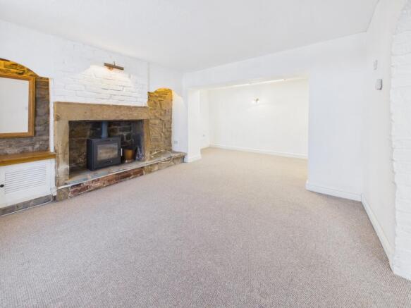 CAM04789G0-PR0054-STILL004