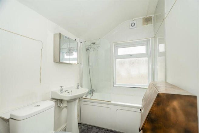2 bed Terraced for sale Image 6