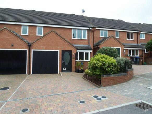 5 Victoria Court