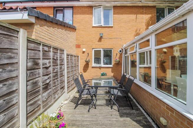 3 bed Town House for sale Image 11
