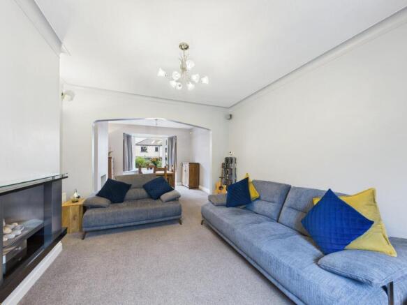3 bed Semi-Detached for sale Image 5