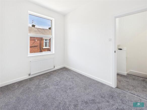 3 bed Terraced for sale Image 8