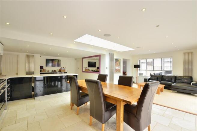 Family/Dining Area