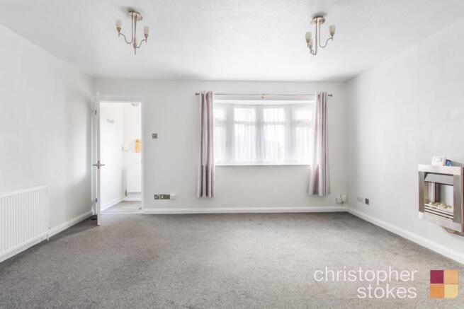 Rochford Close, Broxbourne, Hertfordshire, EN10 6DL photo 2
