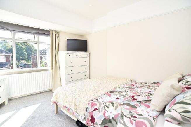 3 bed Semi-Detached for sale Image 12