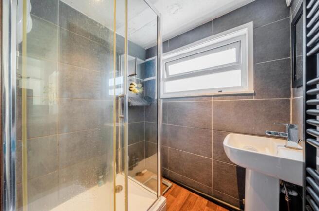 2 bed Terraced for sale Image 8