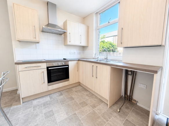 Kitchen 1.png