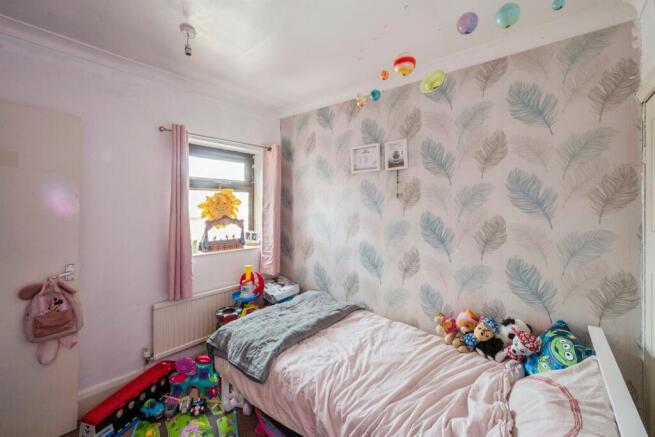 2 bed Terraced for sale Image 7