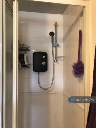 En-Suite Shower