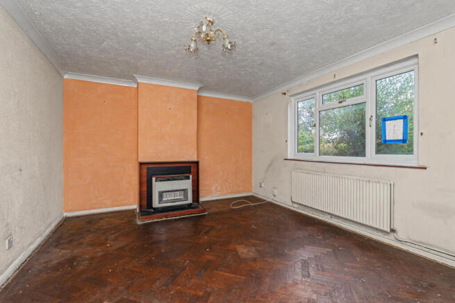 7 Moor Road, Frimley, Camberley GU16 9AX