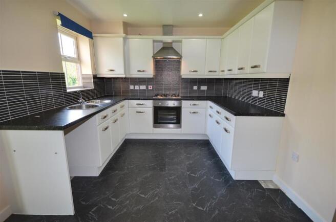 Open Plan Kitchen/ Lounge