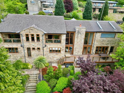 Coldhill Lane, New Mill, Holmfirth, HD9 7JX