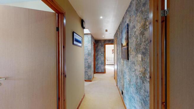 Crannog-Drumuille-Road-hall.jpg