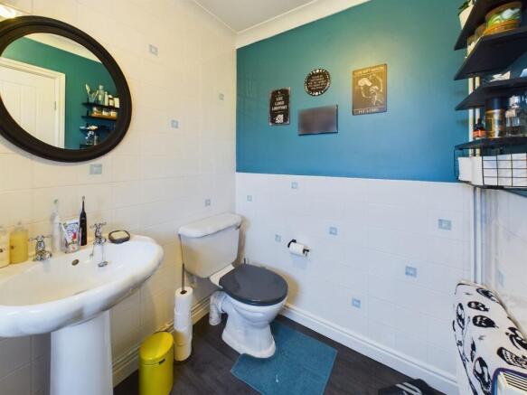 Photo 12