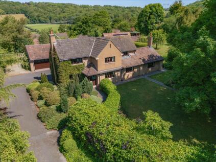 Tickenham Hill, Tickenham, Clevedon, Somerset BS21