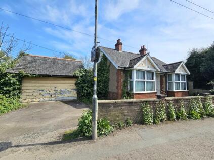 Box Road, Cam, Dursley